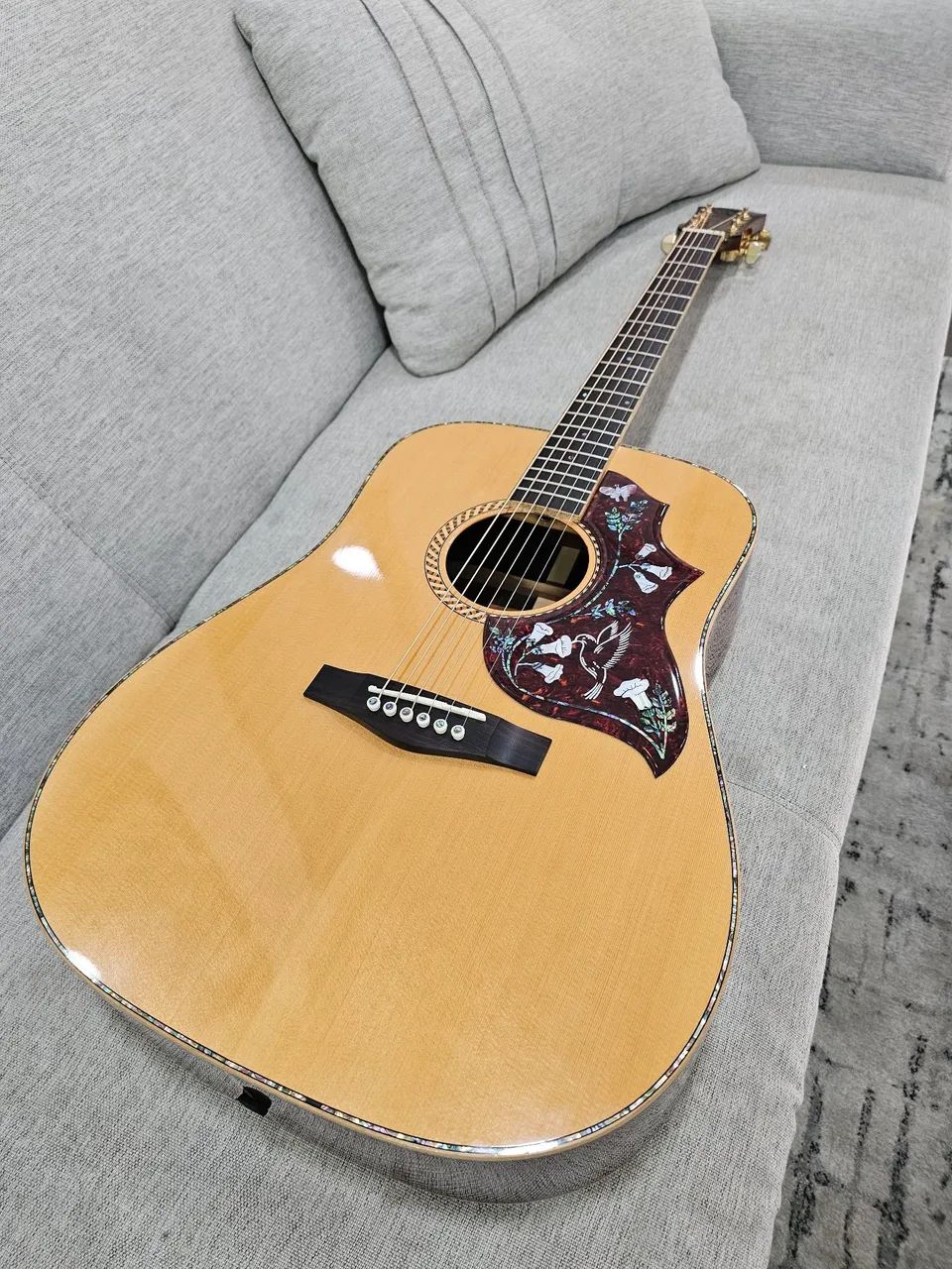 Violão Eagle EG-700 Protótipo All Solid