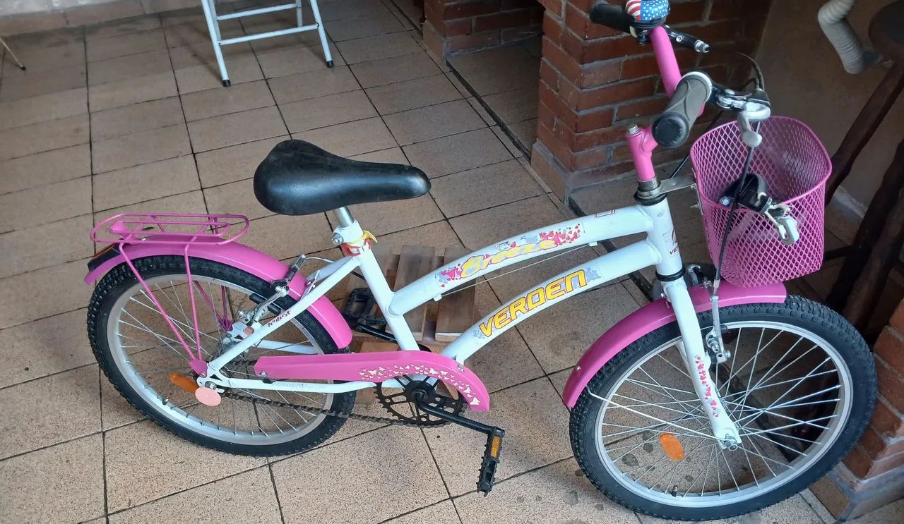 Bicicleta infantil menina 