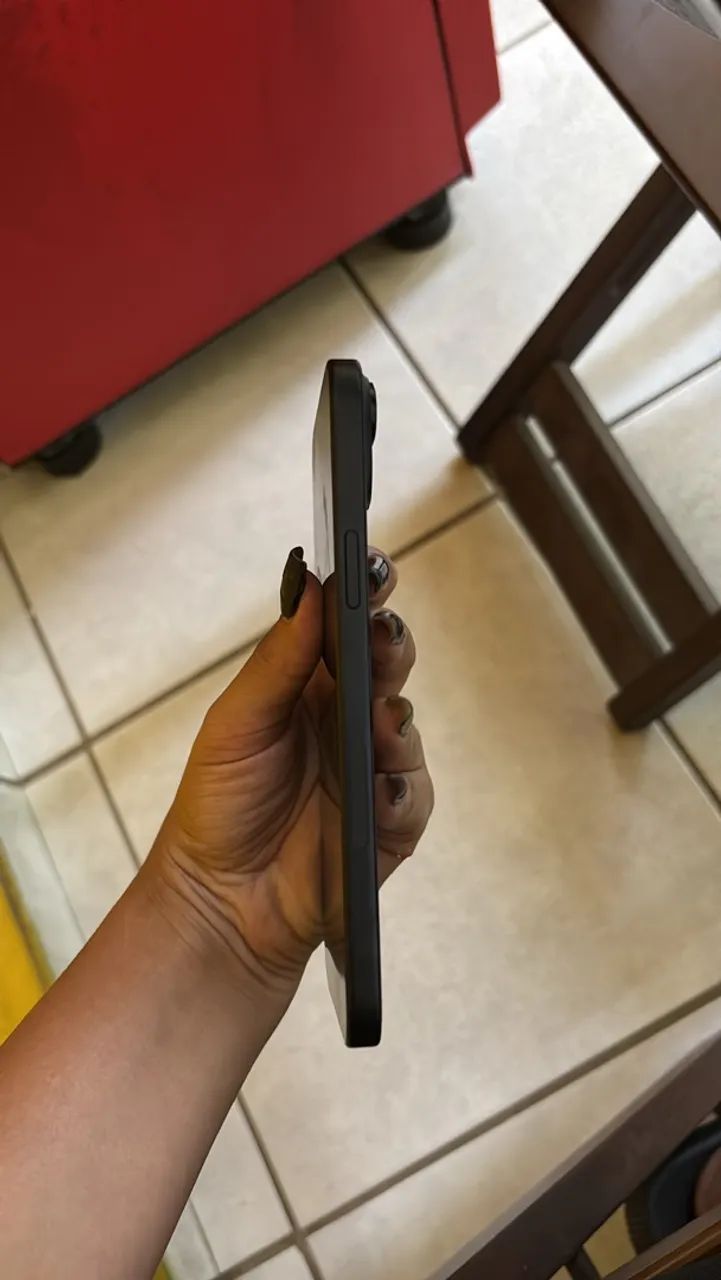 iphone 15 Plus - Foto 3