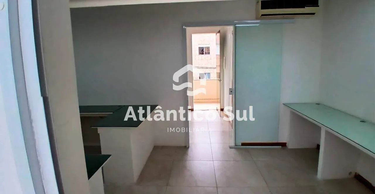 Sala Comercial com Mesas e Cortinas - Venda - Condomínio Costa Azul - Foto 5