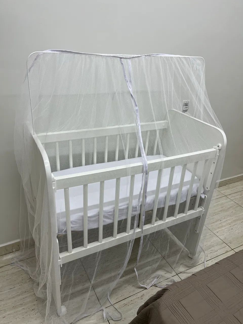 Mini berço de grade móvel  - Foto 4