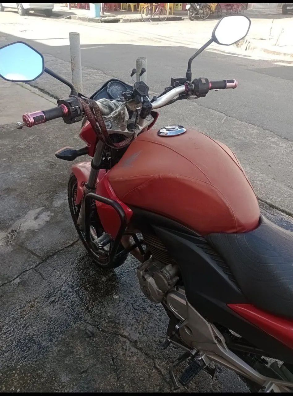 Vende-se CB 300 2010 - Foto 2