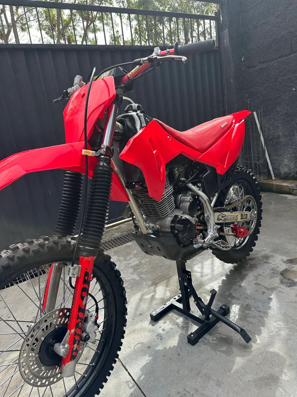 CRF 230F  - Foto 2