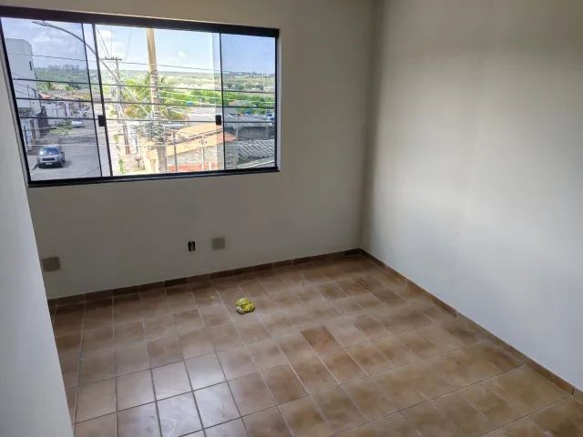ALUGO APTO QD 08 GAMA LESTE