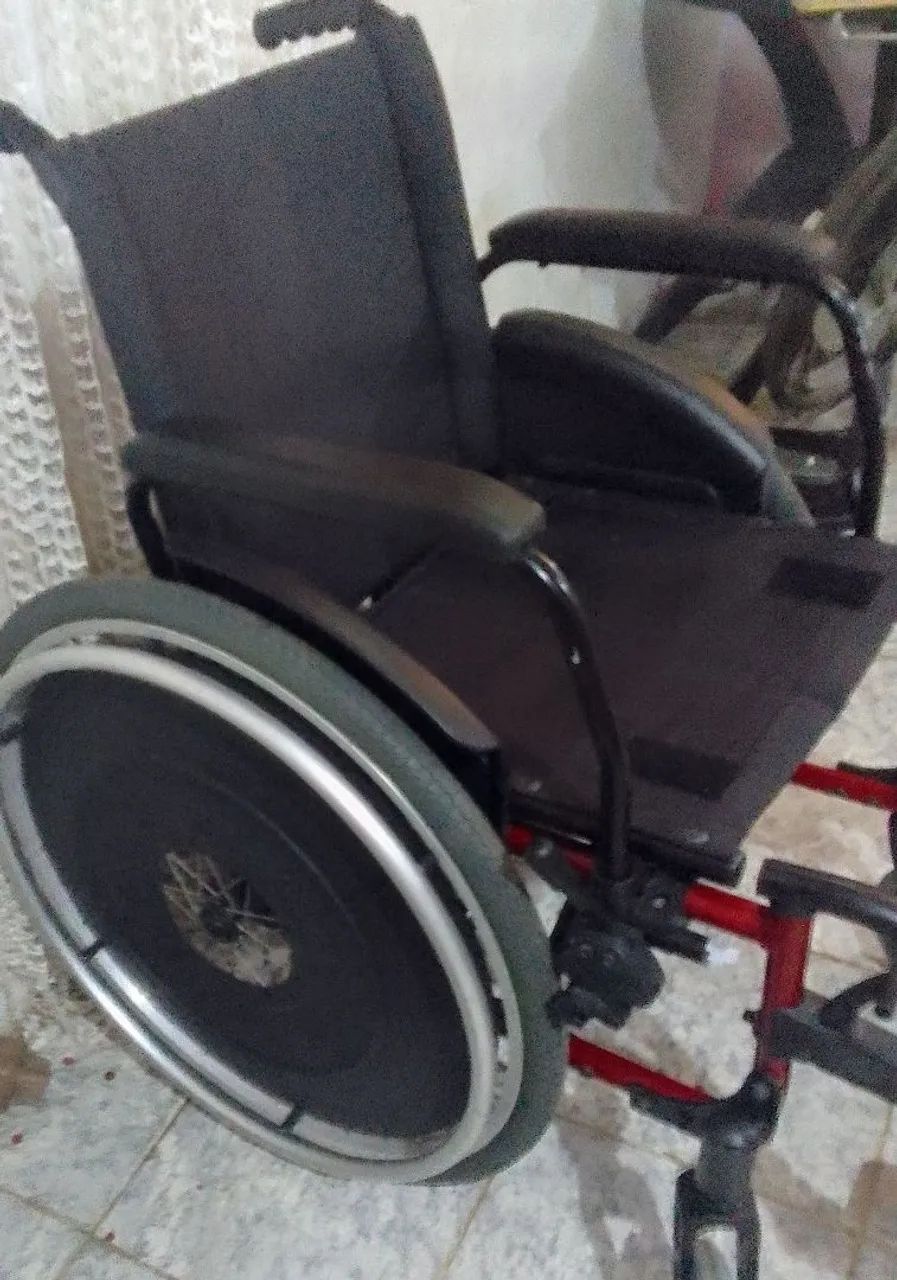 Cadeira de rodas  - Foto 4