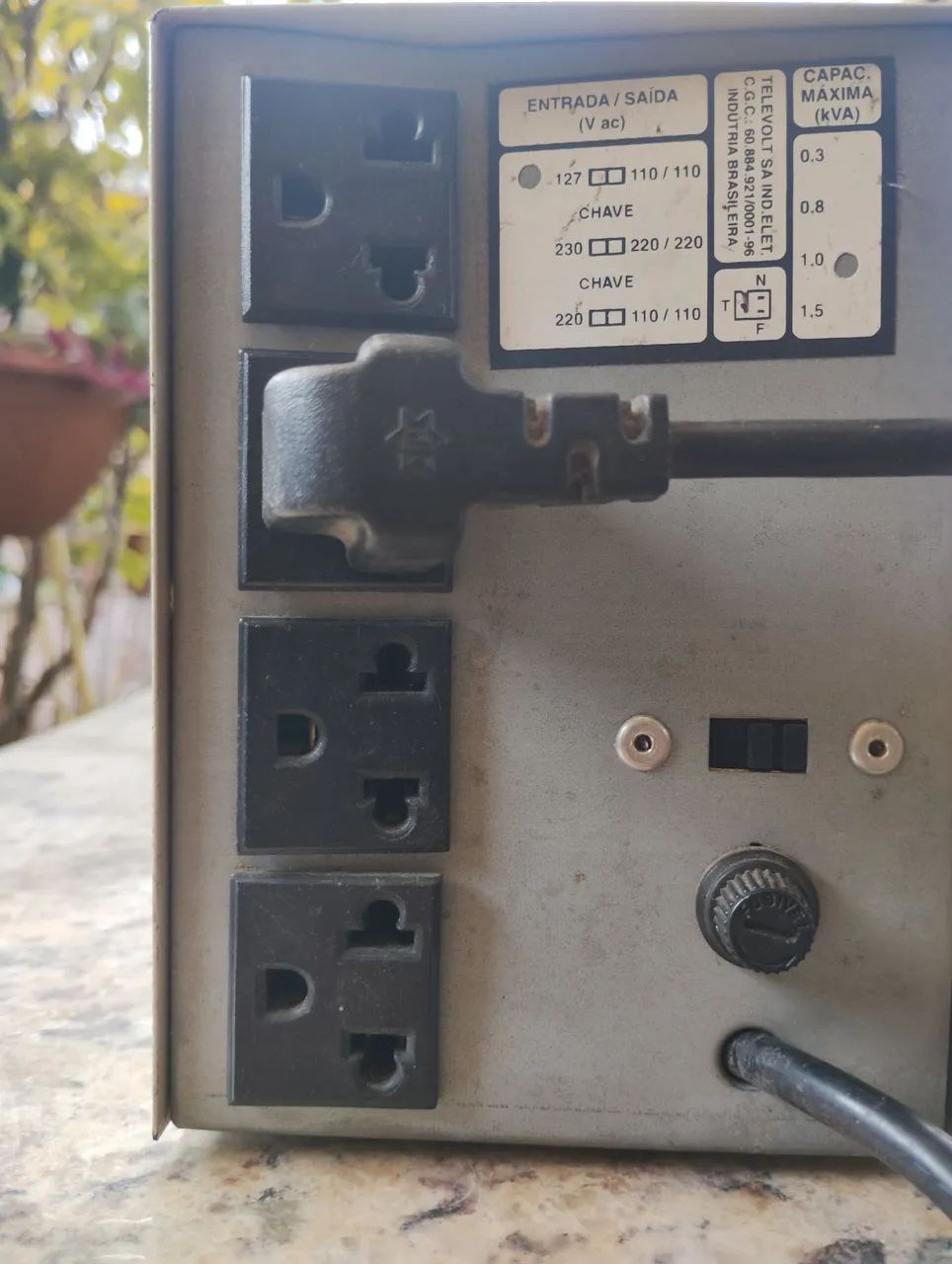 Estabilizador televolt personal PC - Foto 3