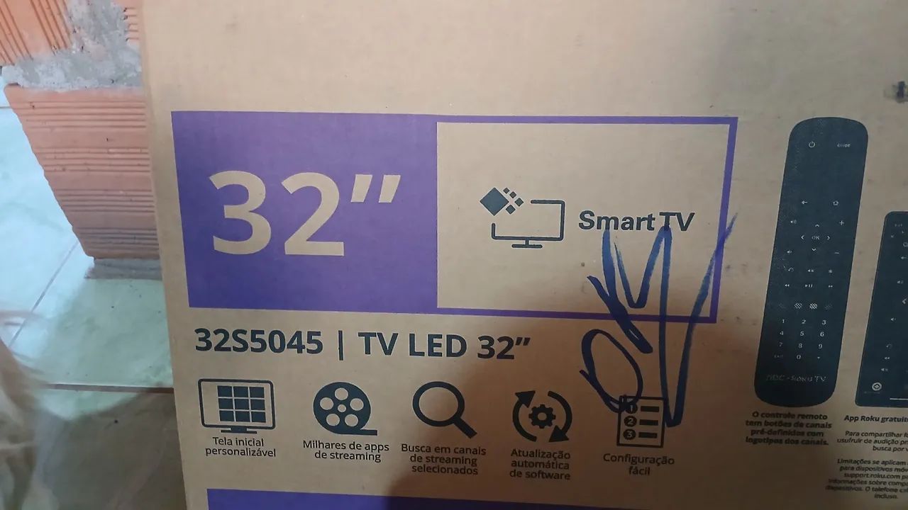 VENDO SMART AOC ROKU TV 32 POLEGADA  - Foto 5