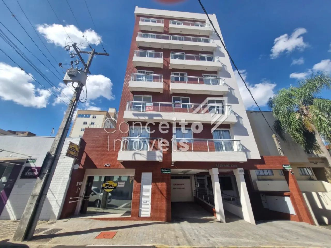 Edificio Osvaldo Cruz - Centro - Apartamento Semimobiliado