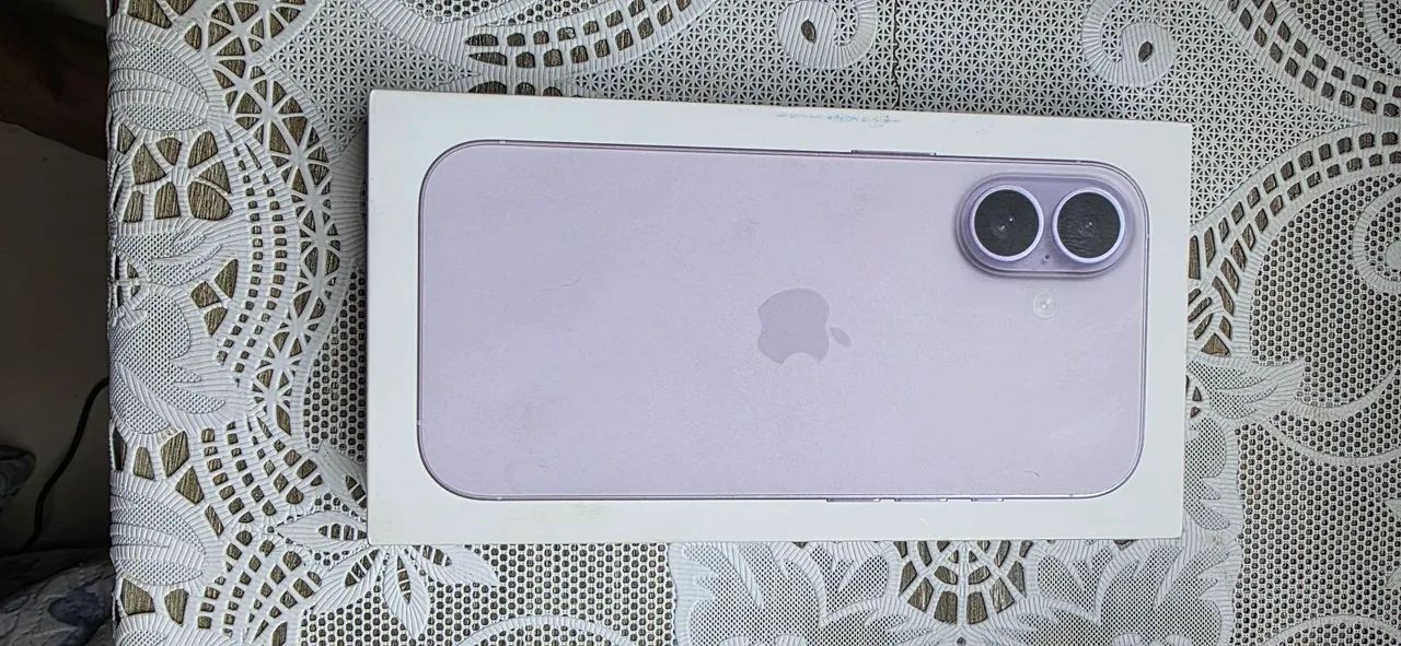 IPHONE 17 ( 256 GB) LACRADO LAVANDA