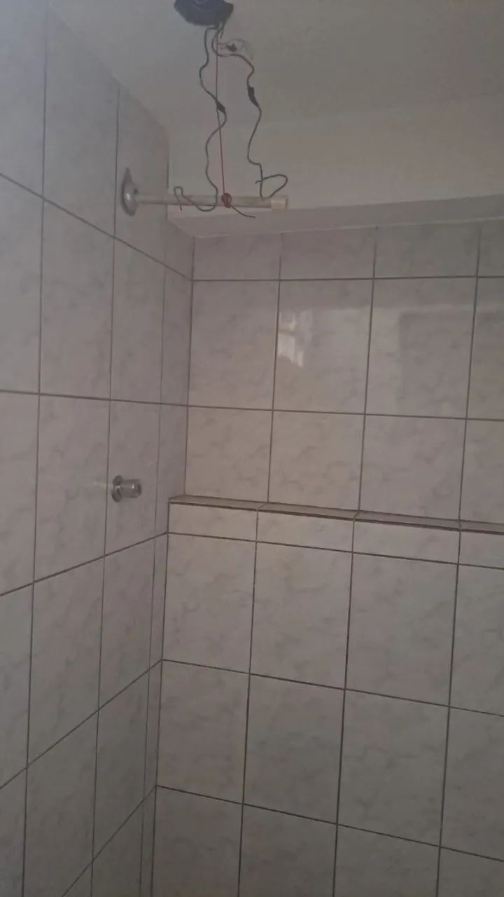 Aluguel de kitnet no Bairro Ipiranga incluso água e iptu. Próximo ao Minas Shopping - Foto 4