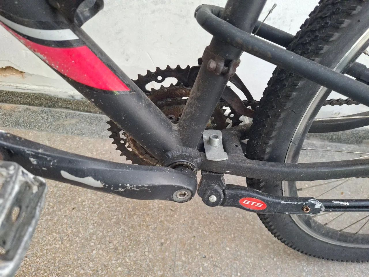 Bicicleta Mônaco aro 26 com marchas - Foto 2