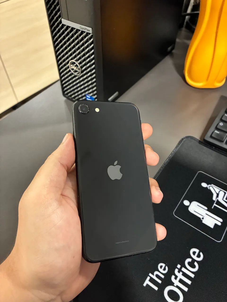 iPhone SE 2020 128GB - 100% Funcional (Com Caixa e Cabo) | Saúde 73% - Foto 2