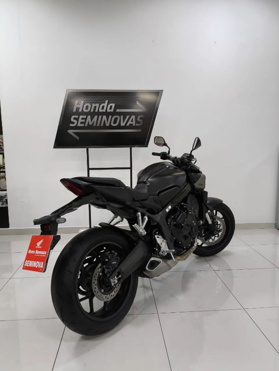 HONDA CB 650R 2026 - Foto 4