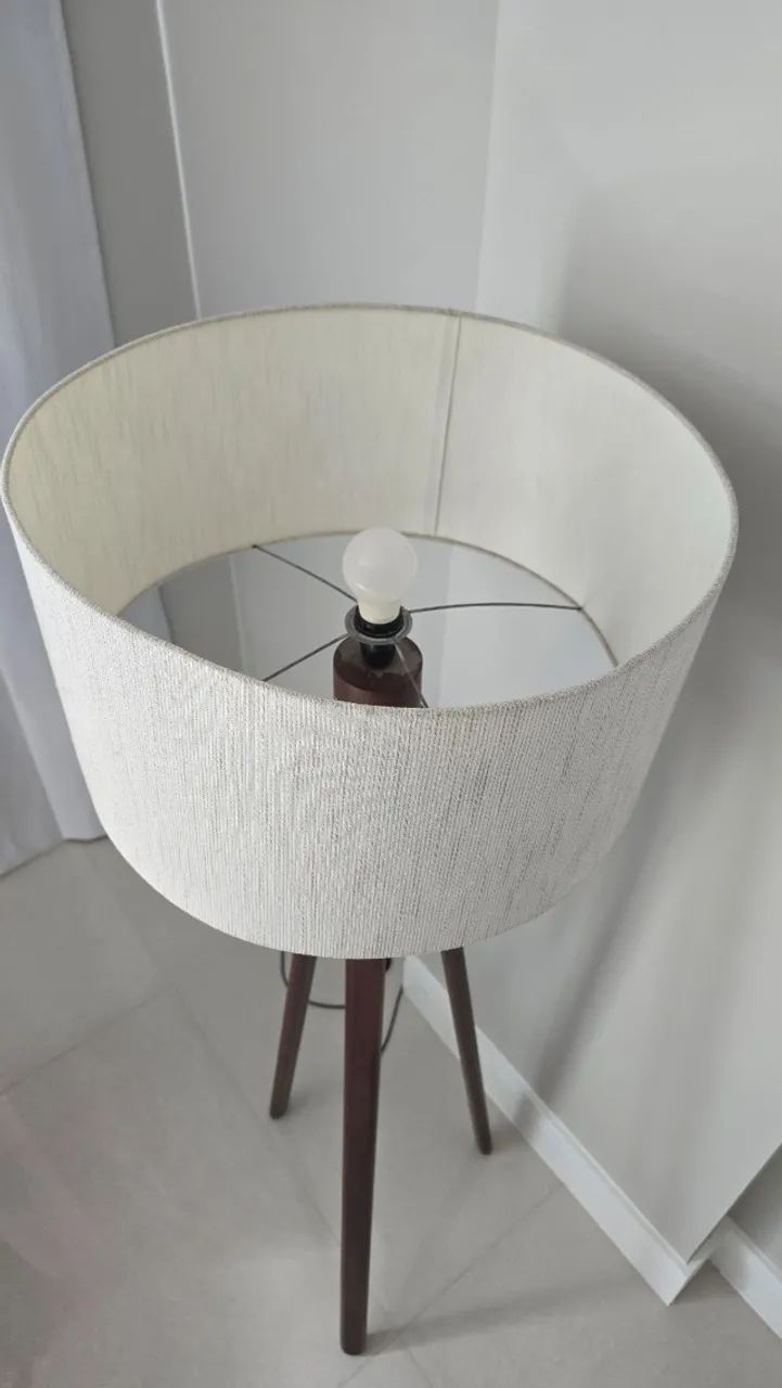 Abajur de Pé - Foto 4
