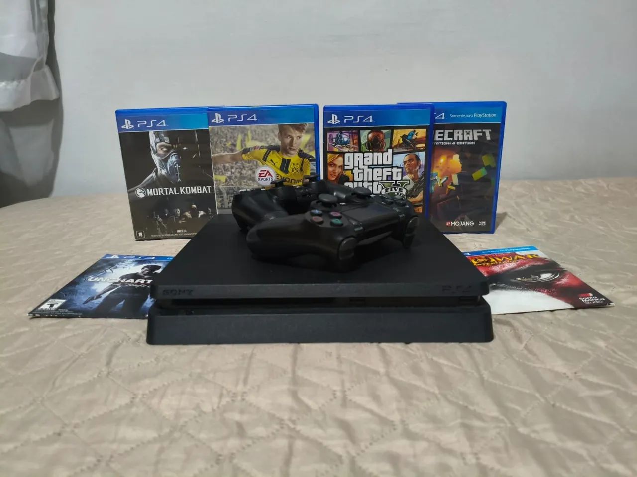 PS4