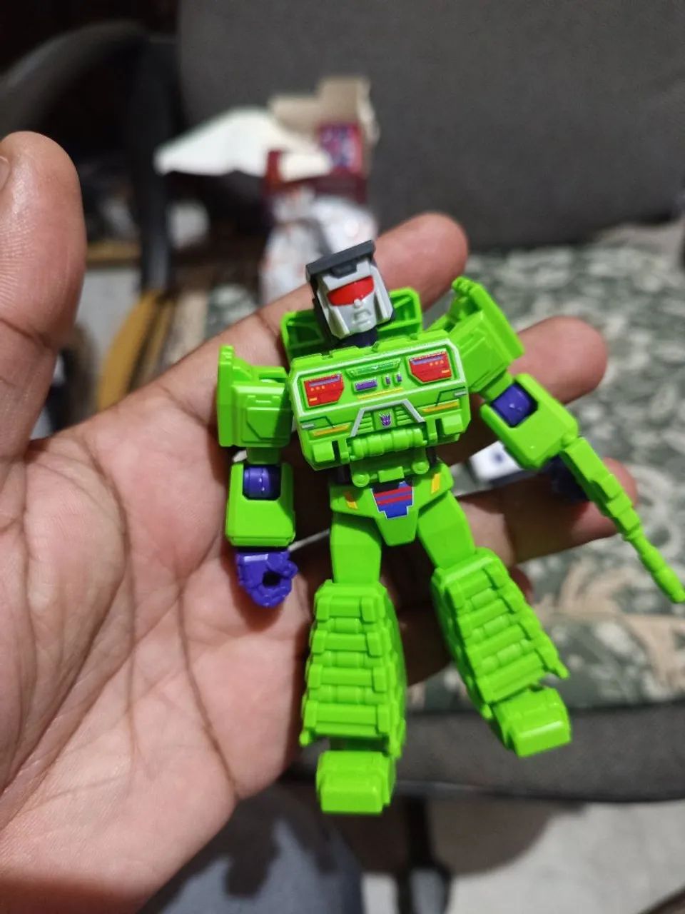 Transformers Blokees Bonecrusher completo 