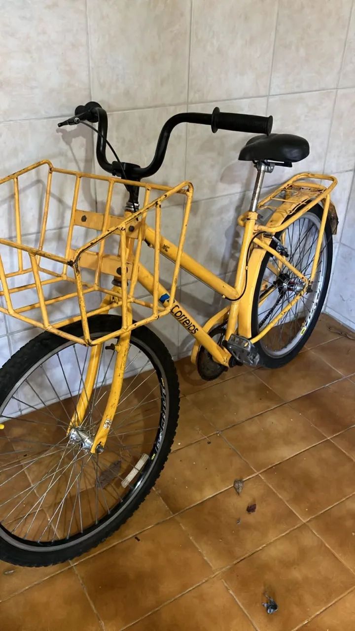 Bicicleta cargueira dos Correios