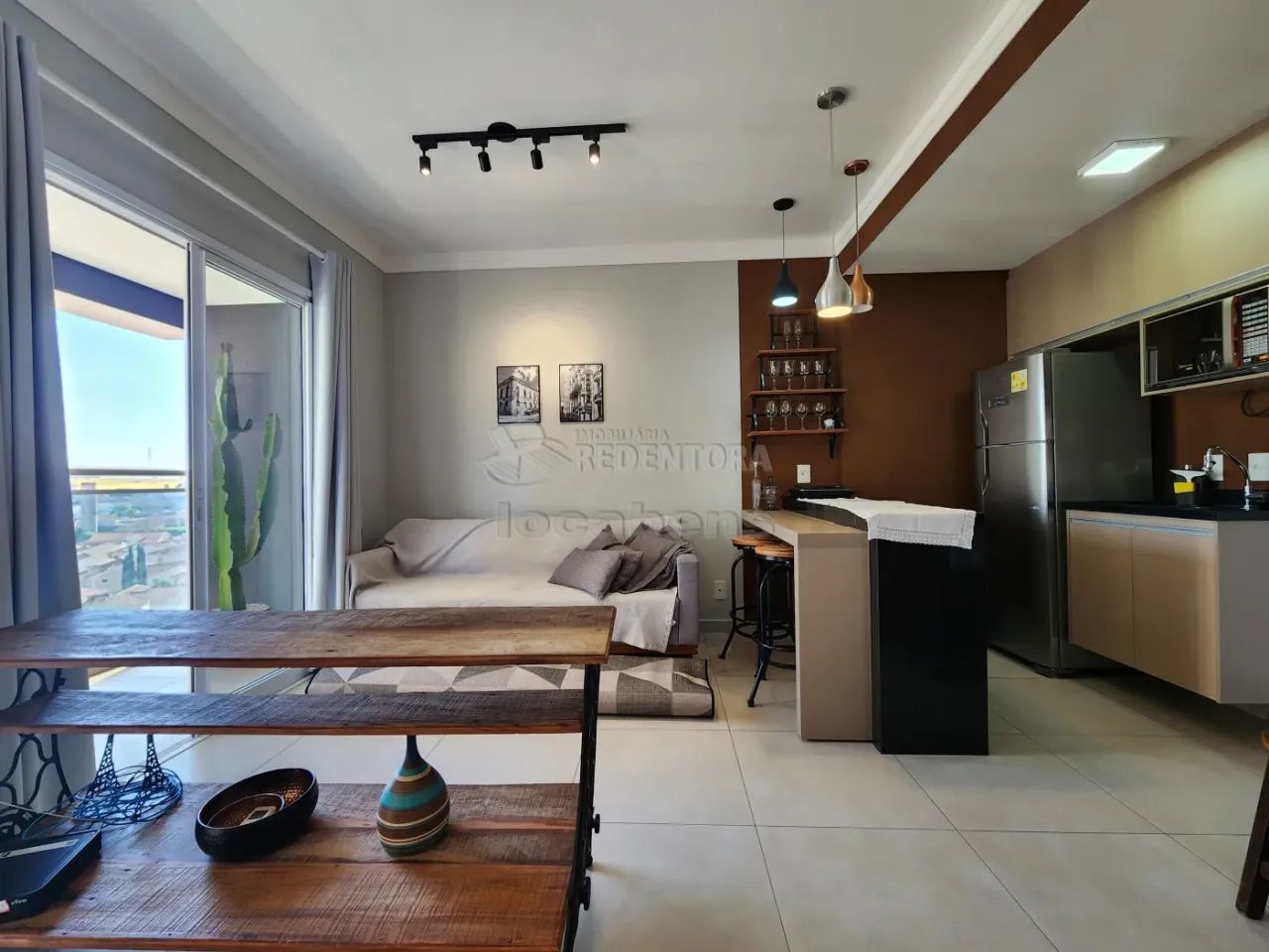 Studio localizado Jardim Tarraf II / Edificio Duo Jk com 01 dormitório.