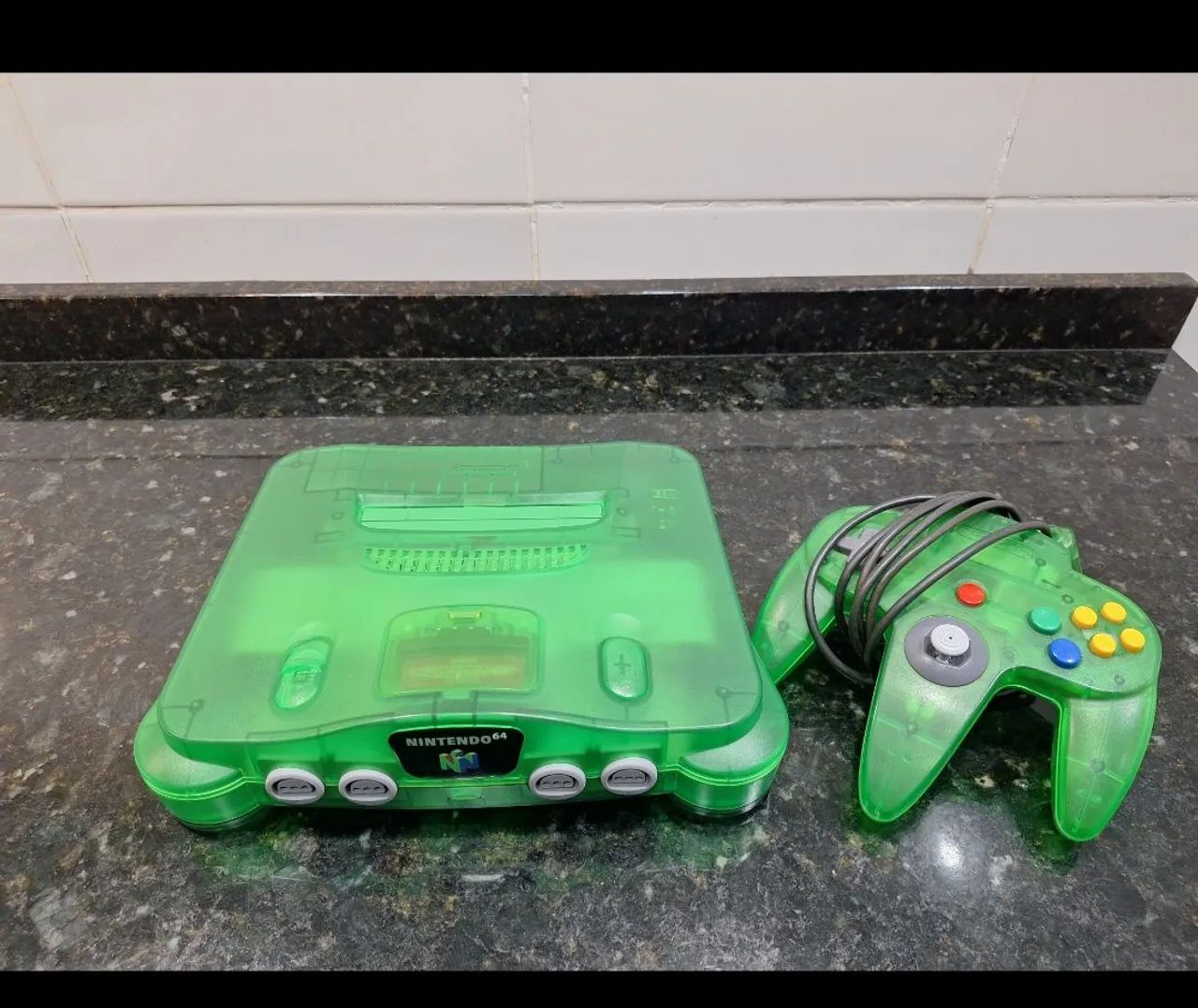 Nintendo 64 verde