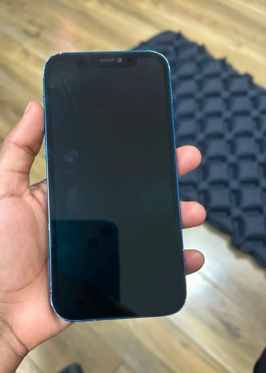 iPhone 12 