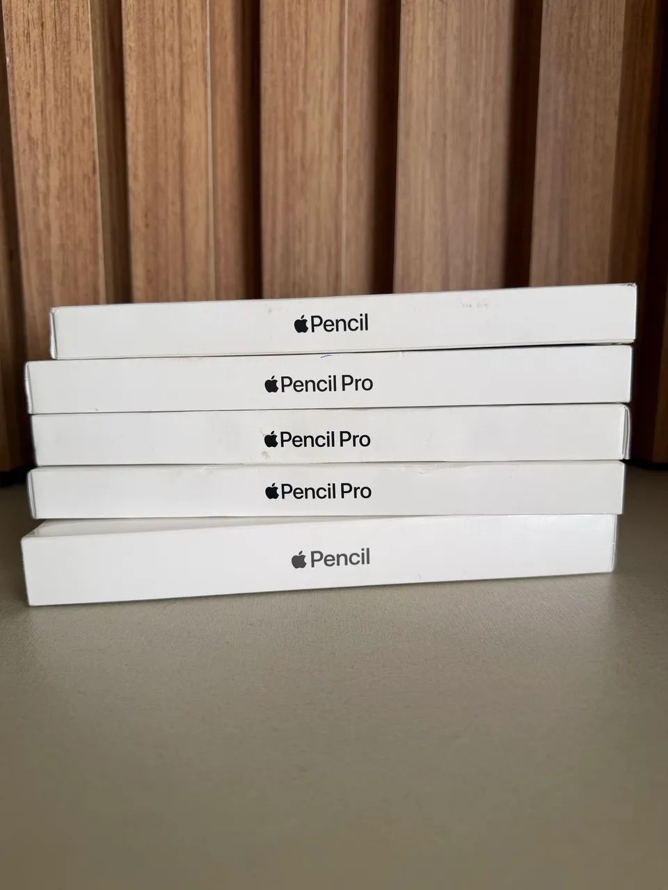 Apple Pencil  USB-C, 2G e Pro
