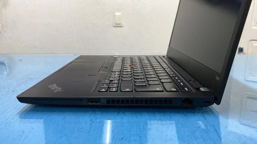 Notebook T490 - i7 8ª - 16GB ddr4 - 256 ssd - Win11+Office - Tela