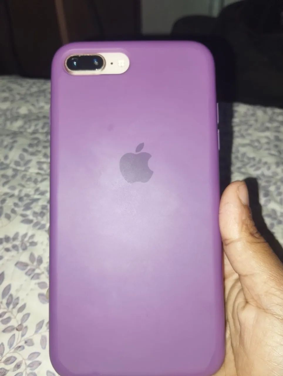 Vendo um iPhone 8 