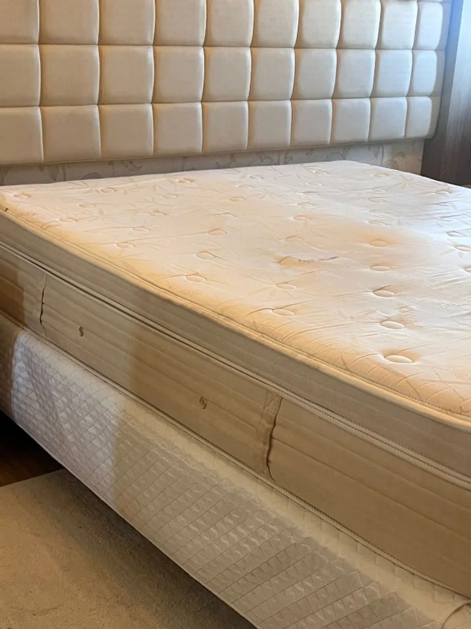 OPORTUNIDADE! Cama + Sofá + Aparador por R$ 1.850 - Foto 3