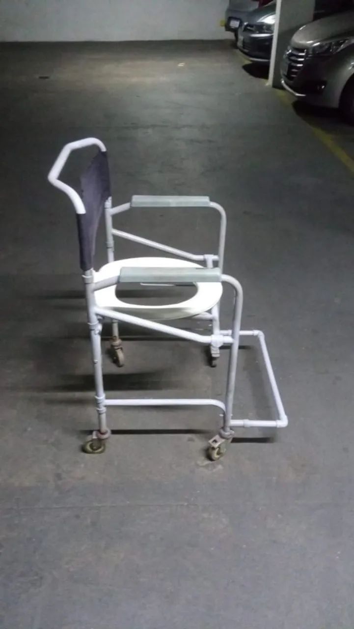 Cadeira de banho Dellamed  - Foto 2