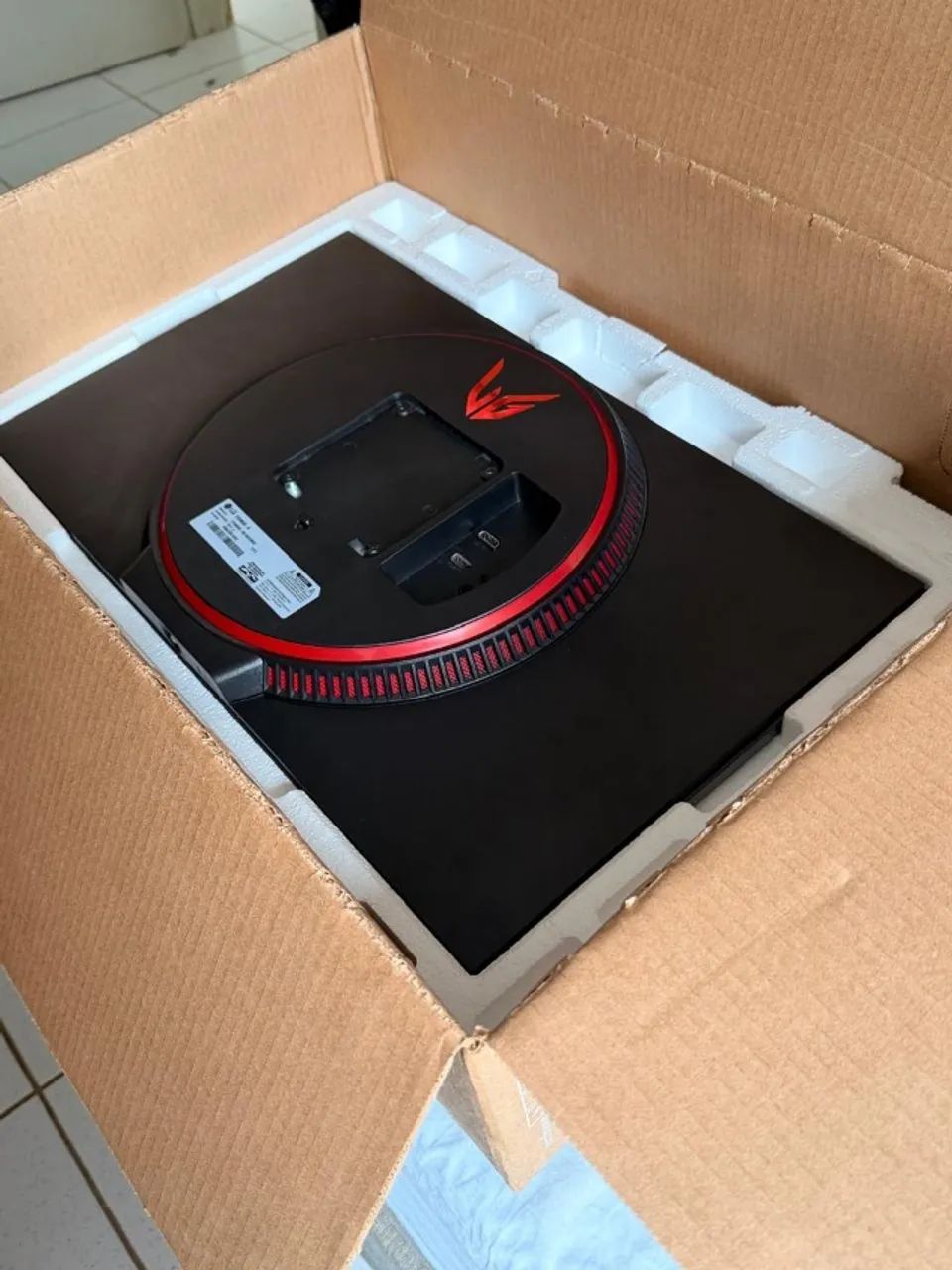 Monitor Gamer LG Ultragear 27 polegadas 144hz - Foto 3