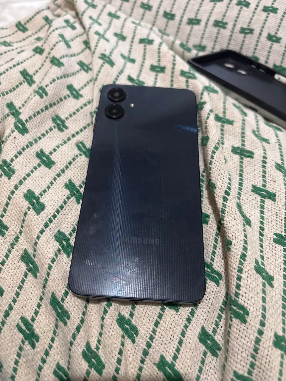 Samsung A06 - perfeito estado  - Foto 2