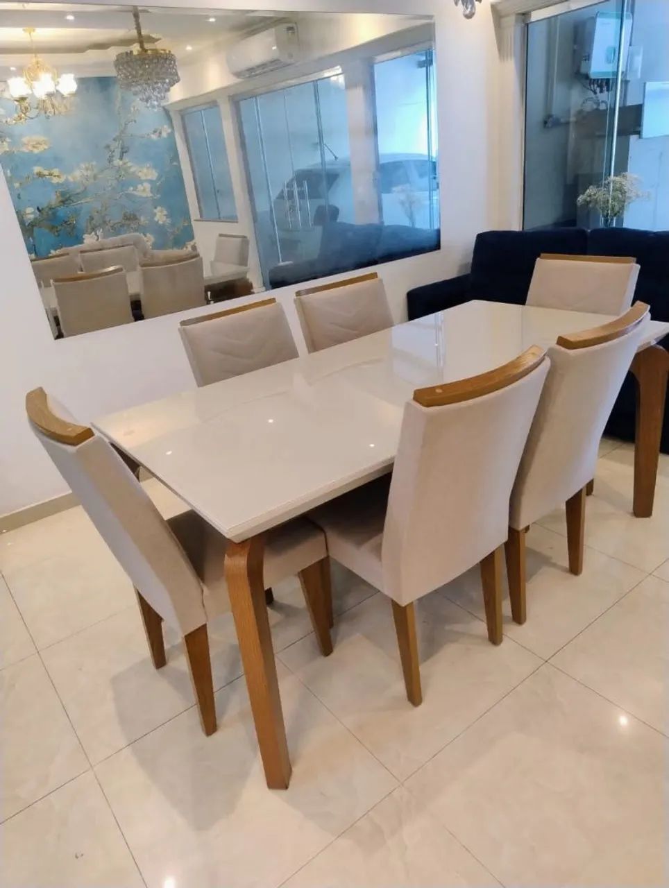 Mesa moderna e sofisticada65048987671682121