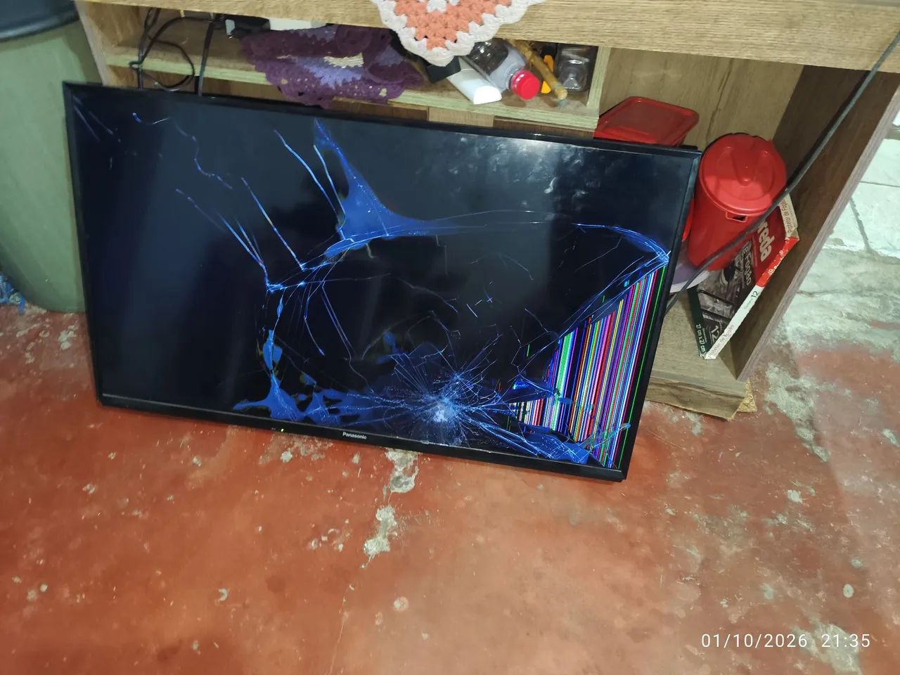 Tv 40 polegadas pra retirada de peças ou concerto  - Foto 3