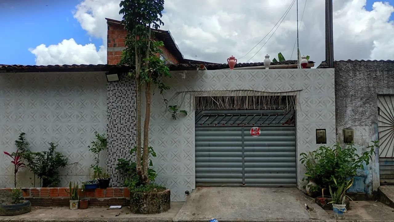 Imóvel com Casa e Ilê à Venda 