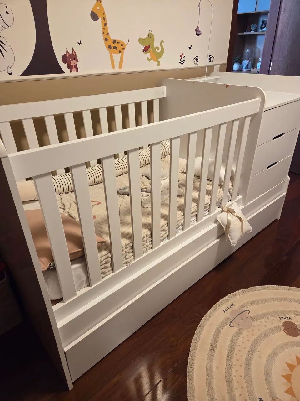 Berço multifuncional - cama + cômoda + cama auxiliar - Foto 2