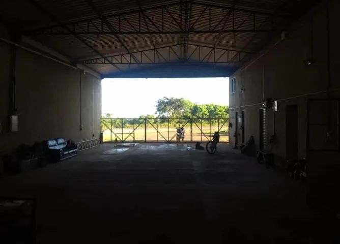 Imóvel com terreno de 2000m com Barracão de 400m margens PR 323 - Foto 4