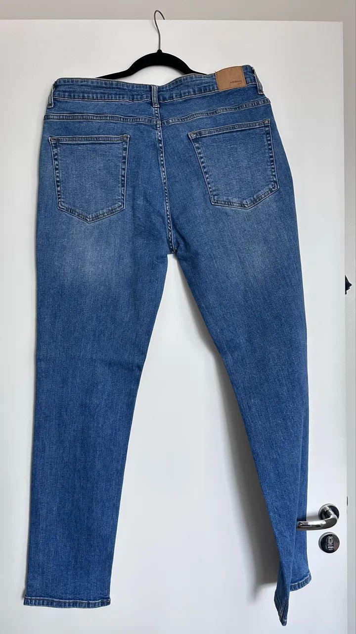 Calça Jeans Hering nº 44 Slim azul claro  - Foto 4