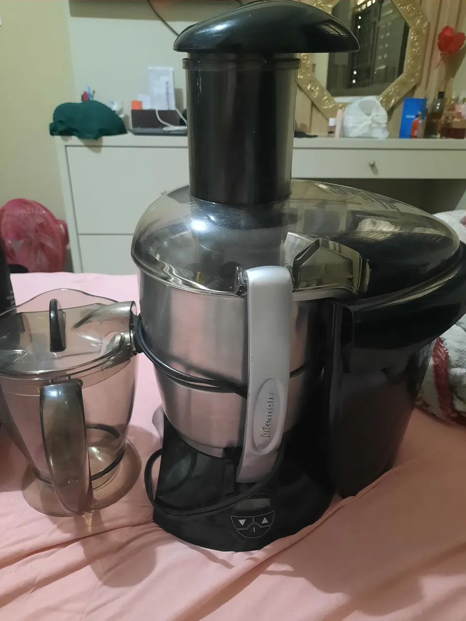 Espremedor e um patins - Foto 2