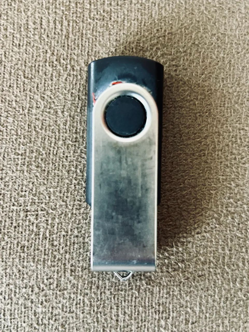 USB Flash Drives and Mini SD Memory Cards403064657753548804