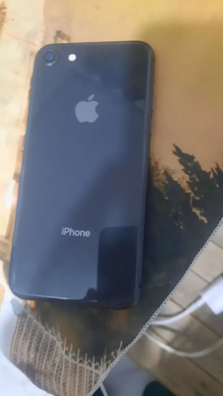 IPhone 8 - Celular  - Foto 3