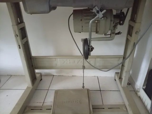 Máquina de costura 65675288697089123