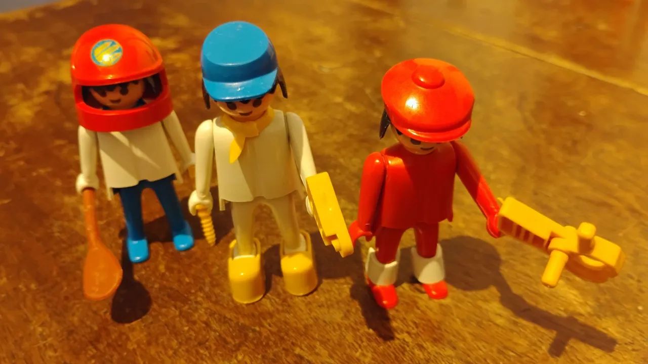 3 BONECOS PLAYMOBIL  - Foto 3