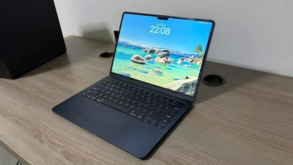 MacBook Air m2 8GB 512gb midnight completo - Notebooks - Setor Sul