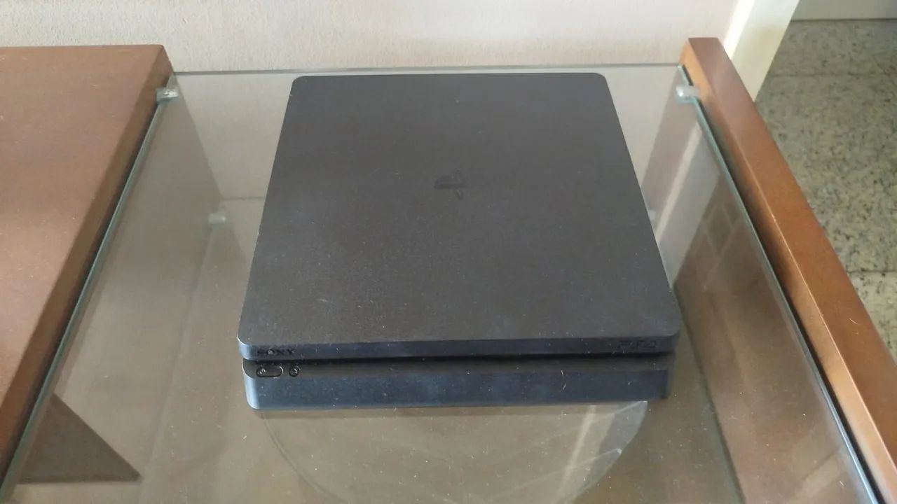 PS4 SLIM 500GB EXCELENTE ESTADO