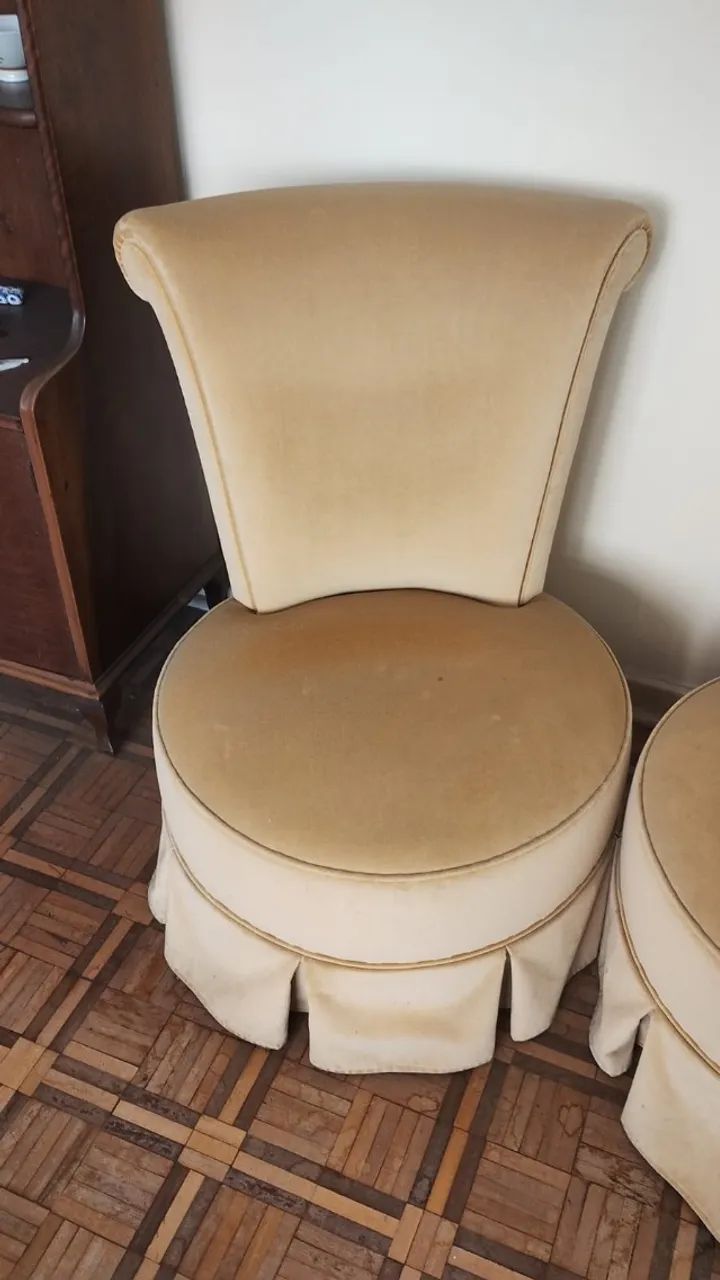 Par de Poltronas Estilo Boneca de 1982 - Foto 2