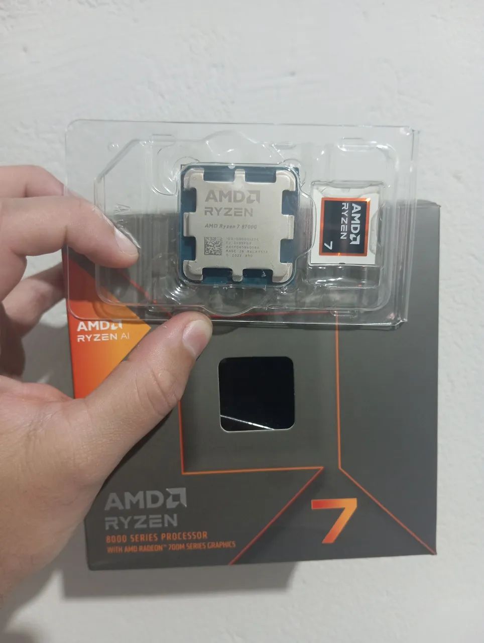 Ryzen 7 8700G / AM5 - Foto 2