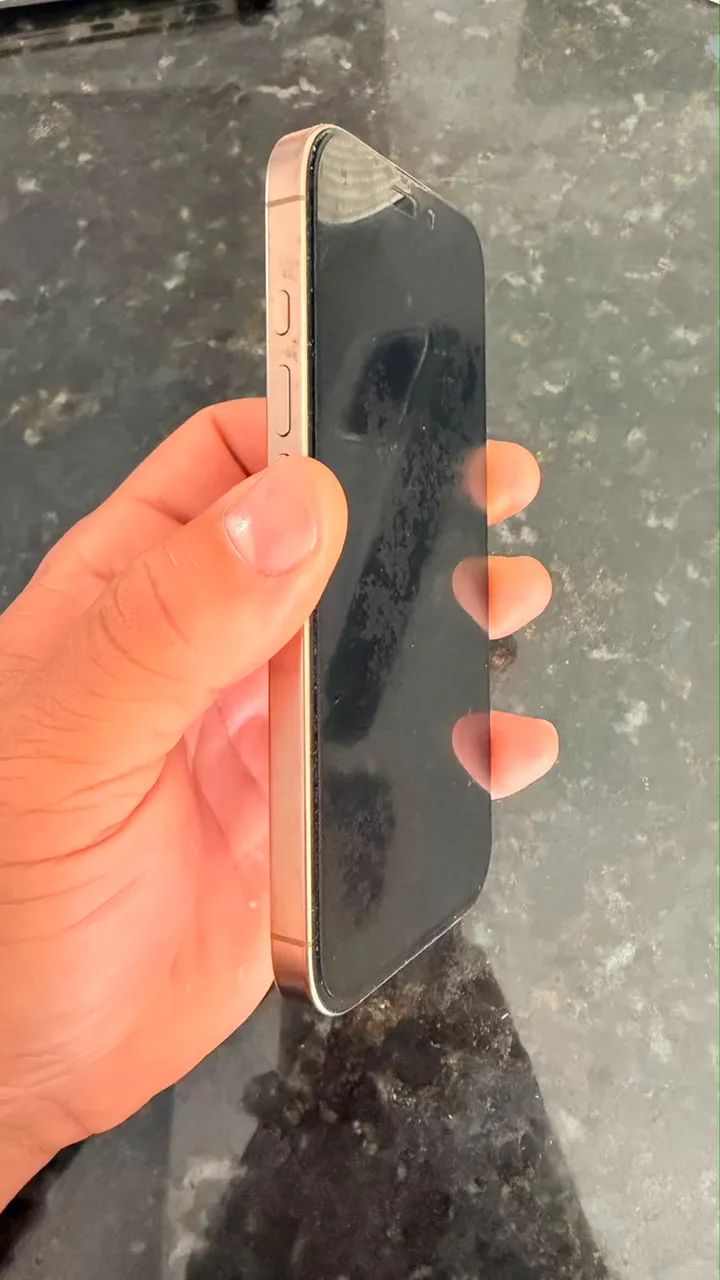 iPhone 16 pro  - Foto 2