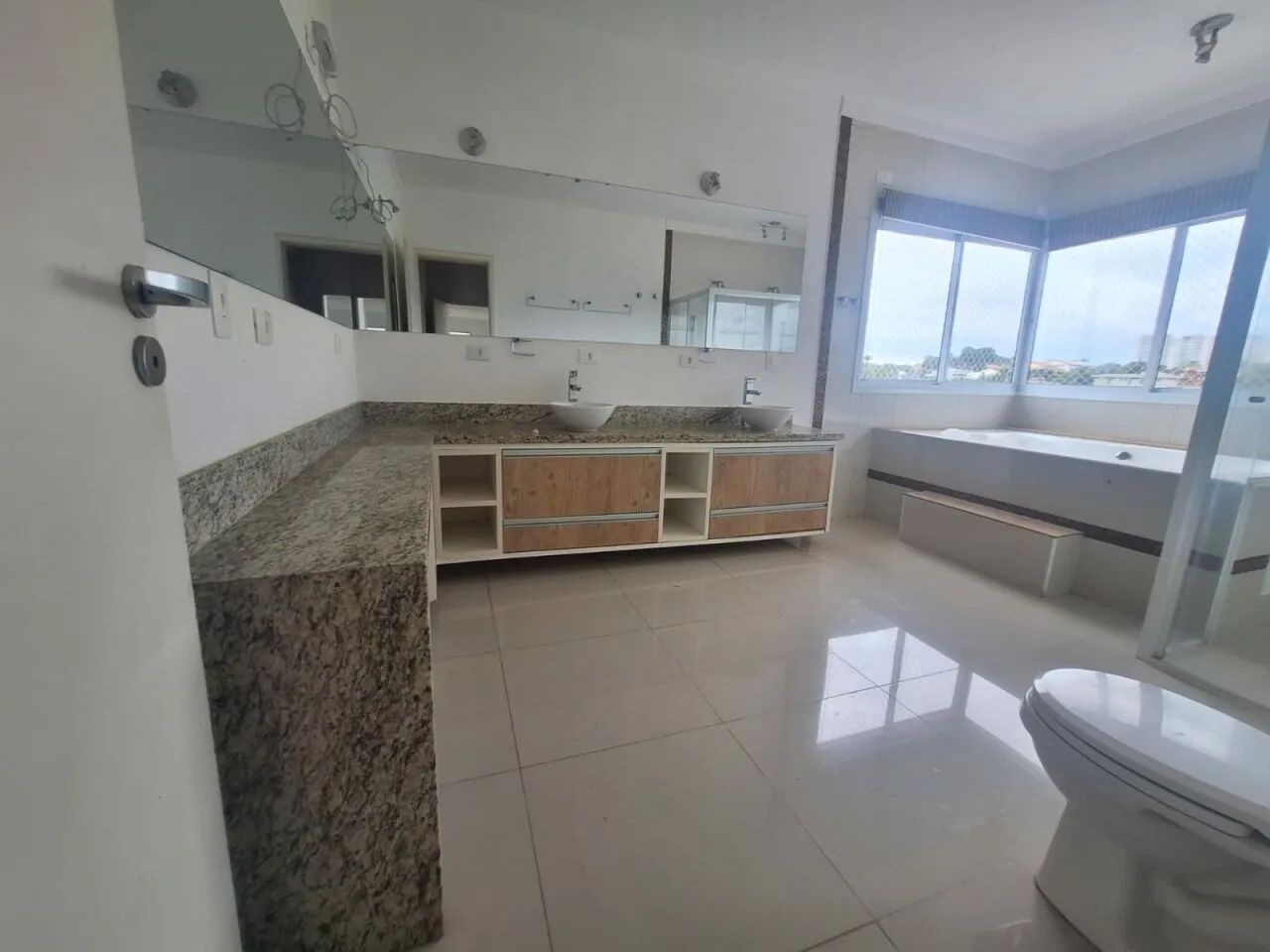 LINDA CASA EM CONDOMINIO COM PISCINA! - Foto 2