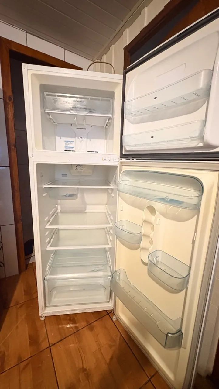 Vendo geladeira  - Foto 2