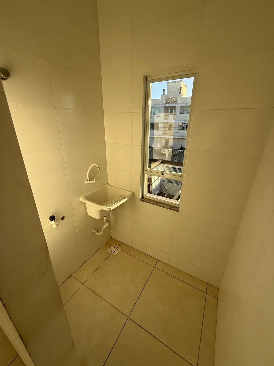 Apartamento bem localizado no Aririu  - Foto 3